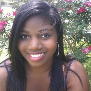 Meet your Posher, Arlisa